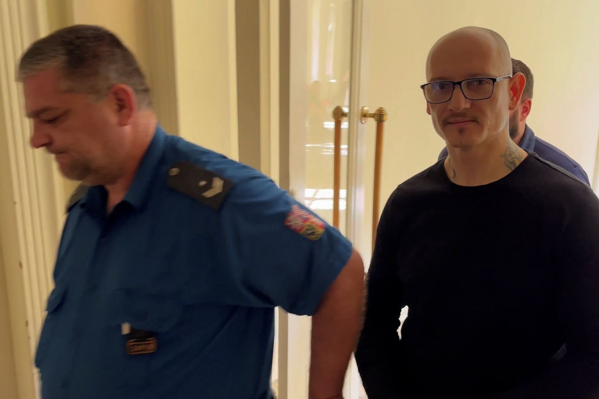 Řekla mu, že by mohl přispívat na domácnost, tak jí vrazil nůž do zad. Dostal 8,5 roku