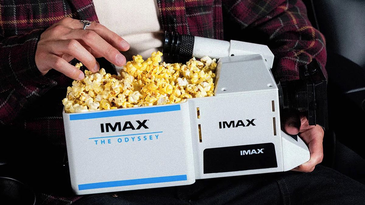 Kbelíky na popcorn rozhodně nemusí být nuda. Mohou mít tvar kamery nebo oblíbené filmové postavy