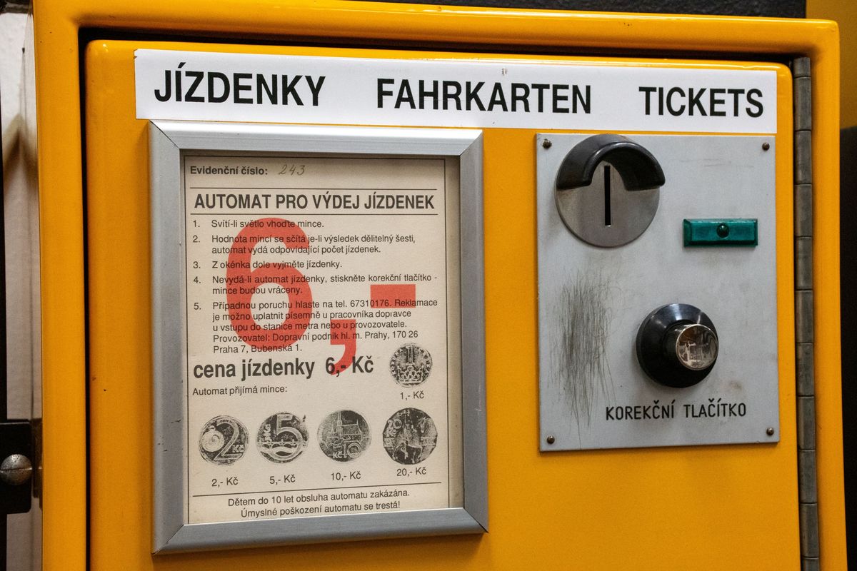 Poslední „štípnutí lístku“ v každém spoji se v Praze odehrálo před 30 lety