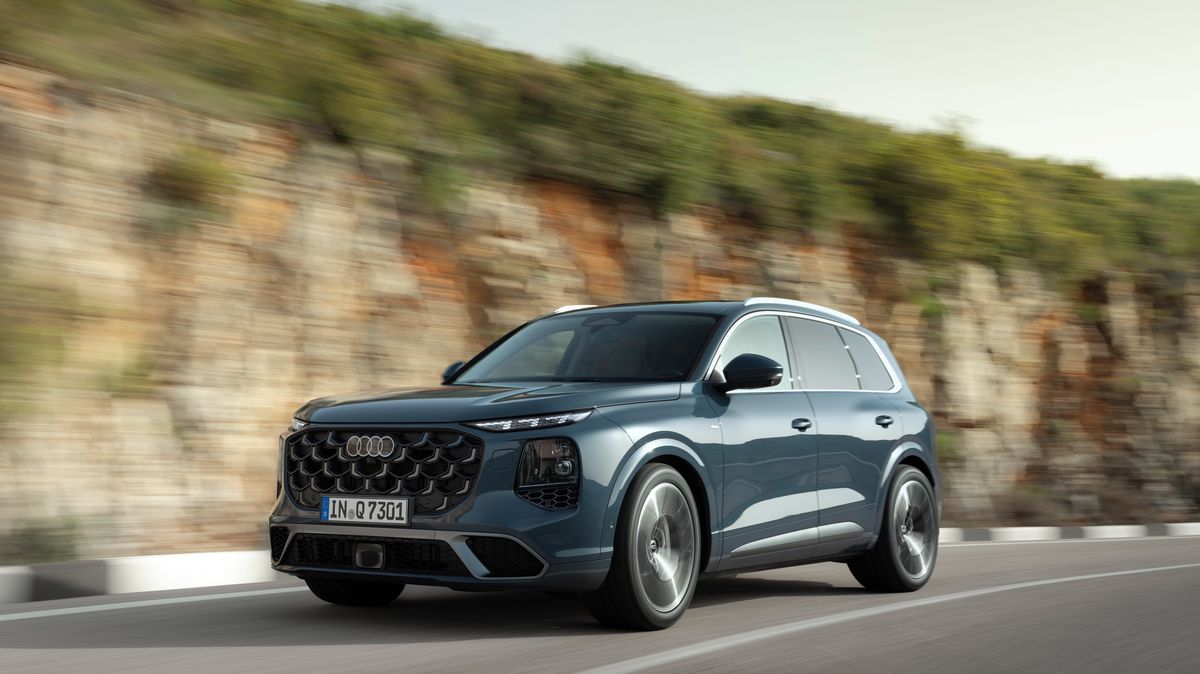 Audi Q7 přijíždí v nové generaci, nabídne variabilnější kabinu a naftovou V6