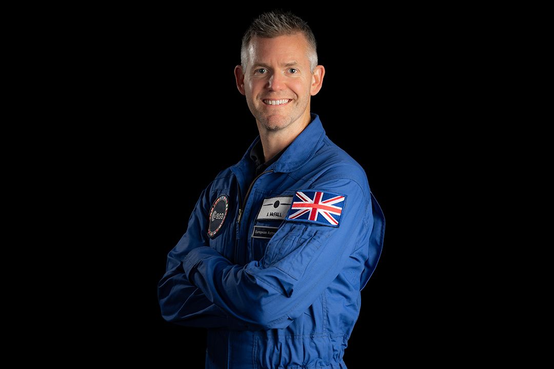 Brit John McFall se může stát prvním člověkem s tělesným postižením ve vesmíru