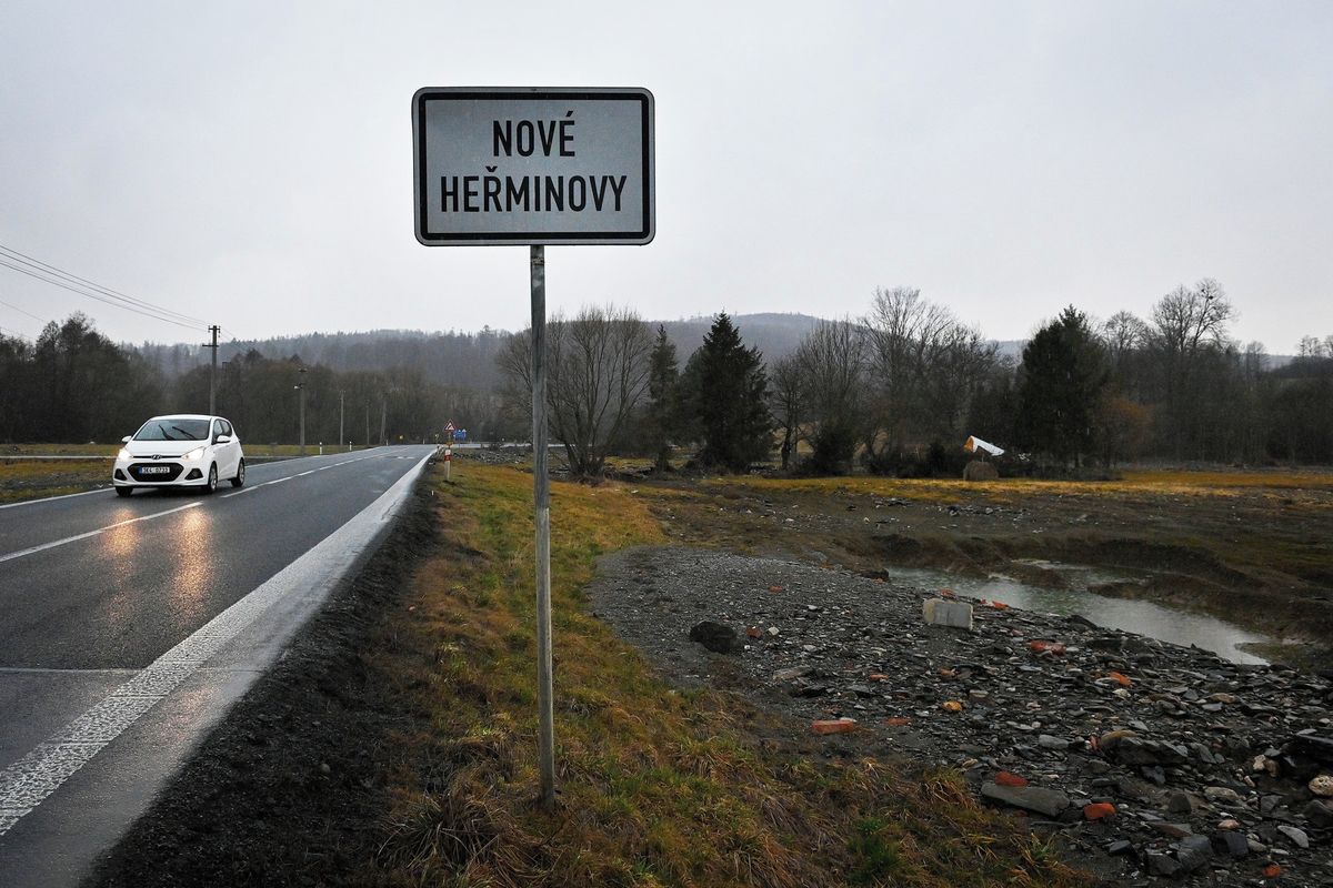 Výstavba protipovodňové přehrady v Nových Heřminovech se přiblížila, ministerstvo vydalo potřebné dokumenty