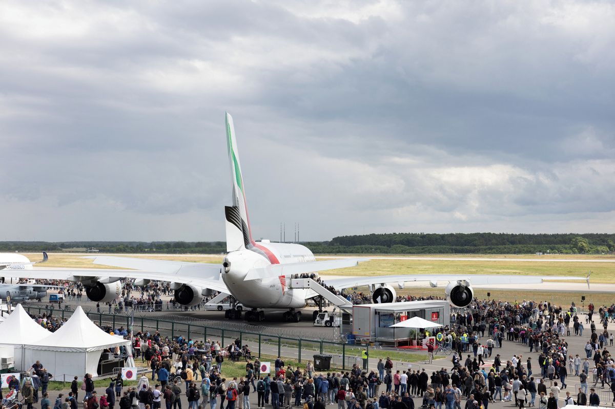 Obří Airbusy A380 musí na inspekci kvůli trhlině u křídla