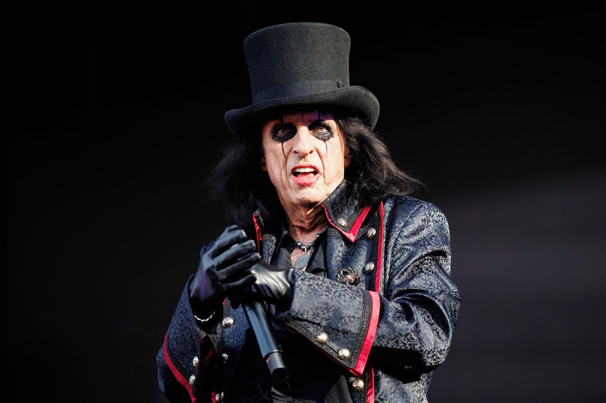 RECENZE: Alice Cooper klasický i strhující