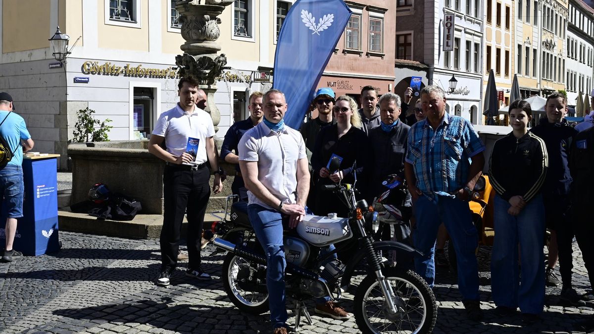 AfD mění mopedy Simson v politický symbol, potomci rodiny Simsonů to kritizují