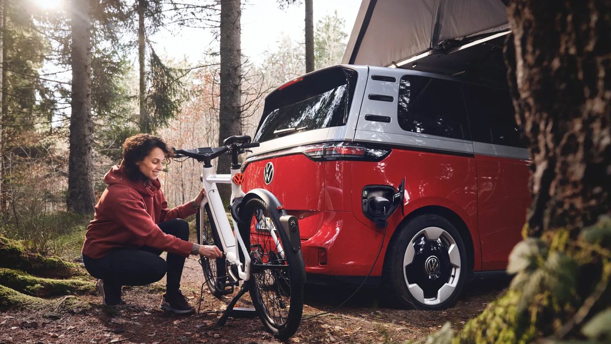 Volkswagen uvedl elektrokolo. Má radar, kameru i chytré brýle