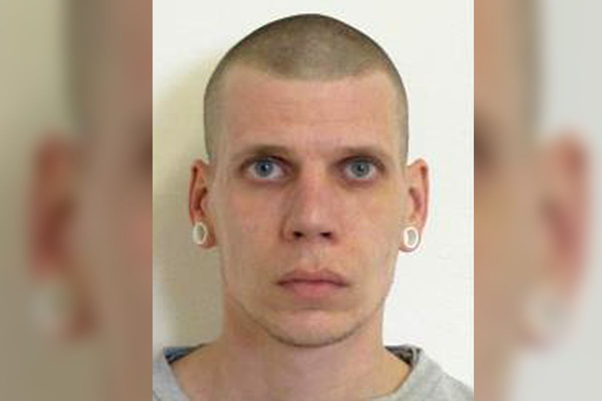 Vězeň ujel z Kladna na bílém kole, policisté žádají veřejnost o pomoc