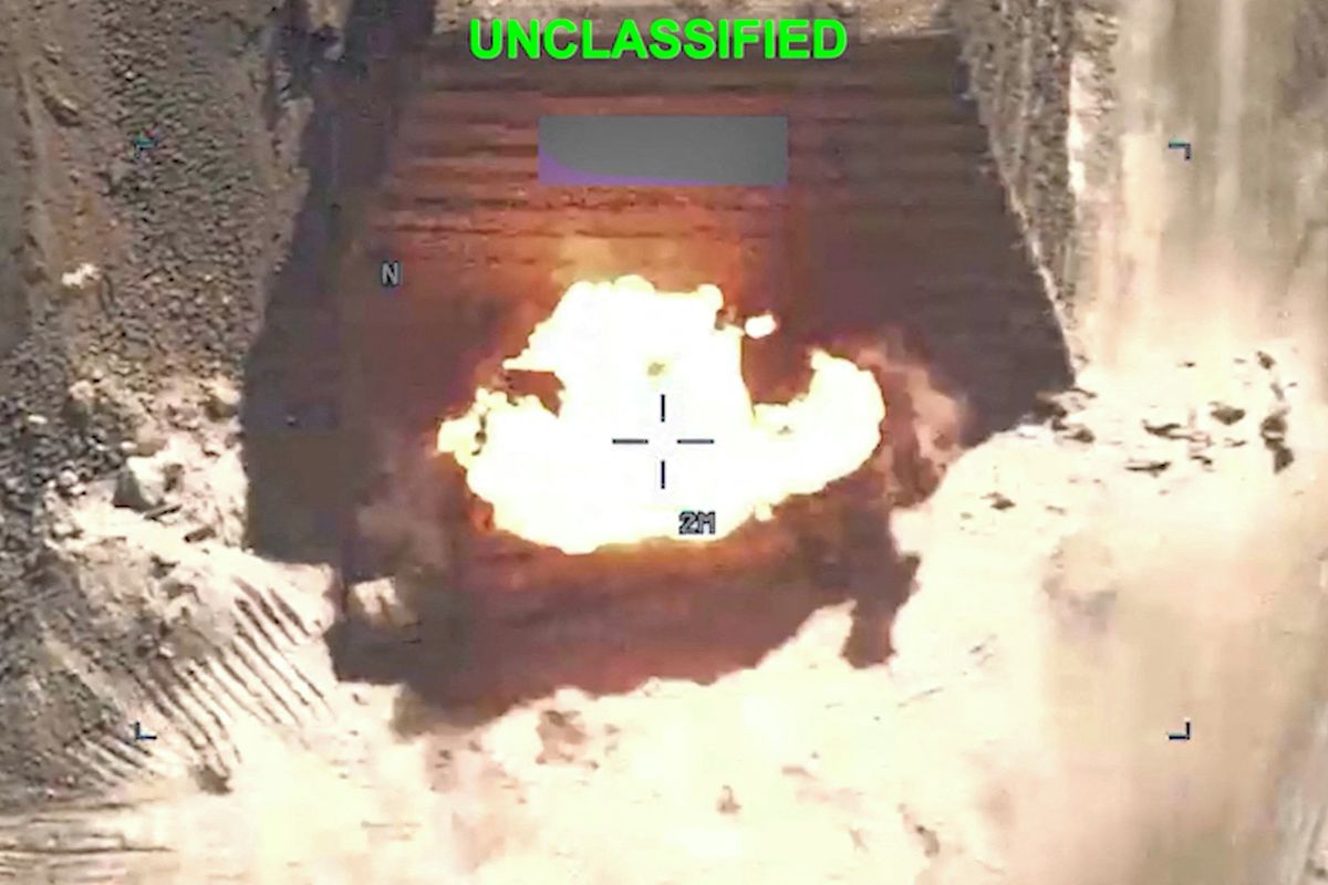 USA podesáté v řadě bombardovaly Írán