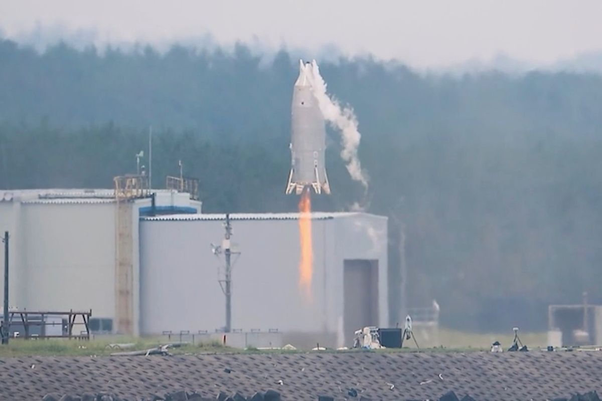 Japonsko úspěšně otestovalo prototyp znovupoužitelné rakety