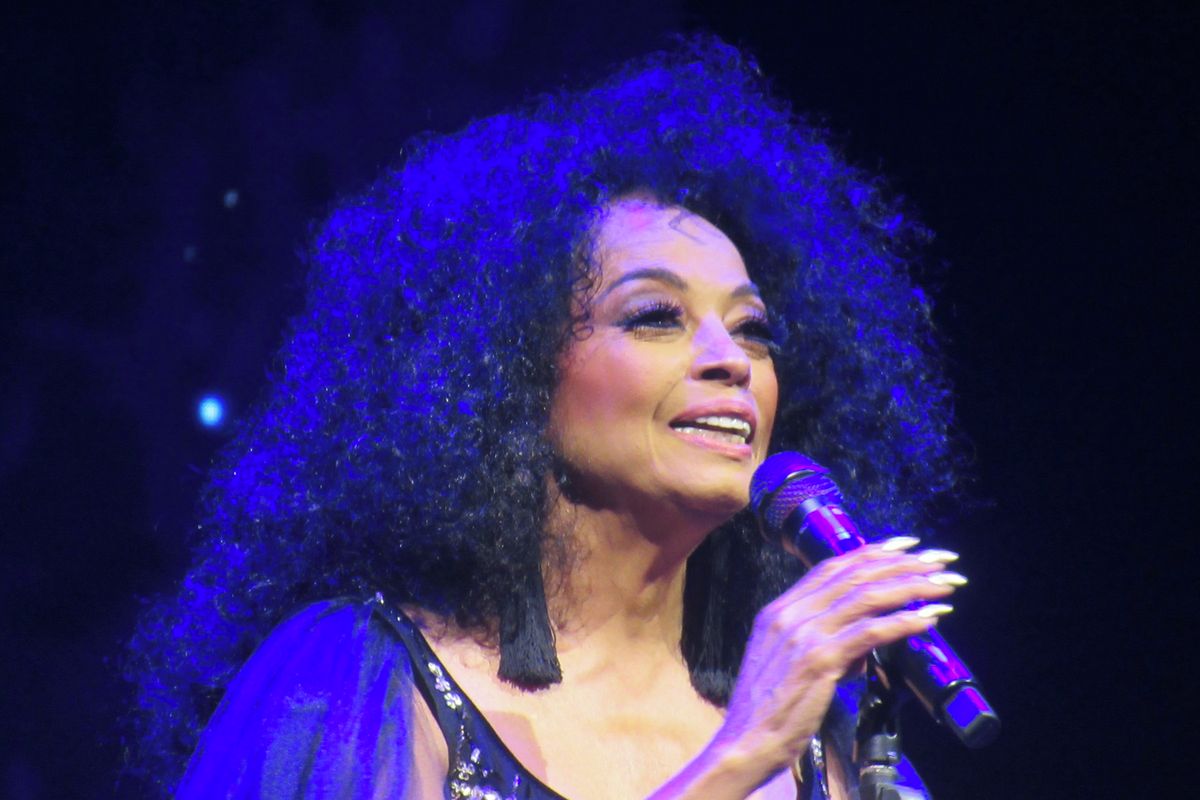 Pop, pot a slzy. Diana Ross si podmanila plzeňský amfiteátr