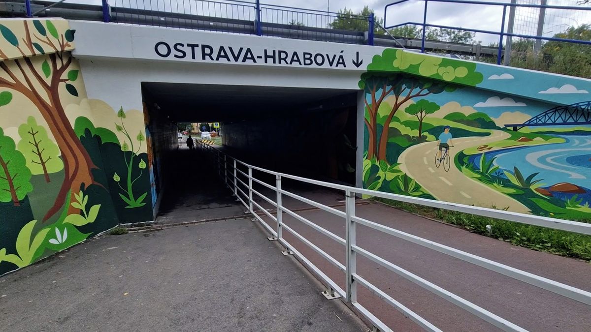 Navzdory vandalům. Ostrava má další mural s místními slavnými památkami