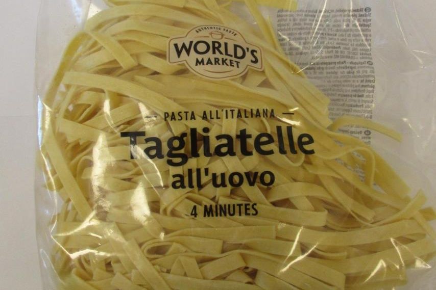 Albert musí stáhnout ošizené italské těstoviny