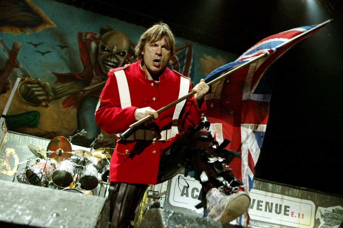 SEX, STORY, ROKENROL: Iron Maiden naštvali Sharon Osbourneovou, ta po nich nechala házet vejce