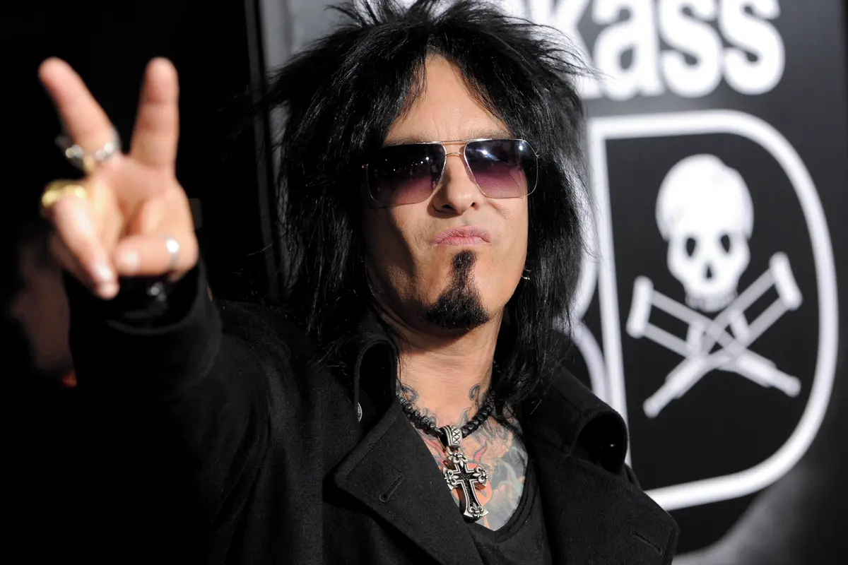 SEX, STORY, ROKENROL: Nikki Sixx z Mötley Crüe na dvě minuty zemřel. Potom vstal z mrtvých