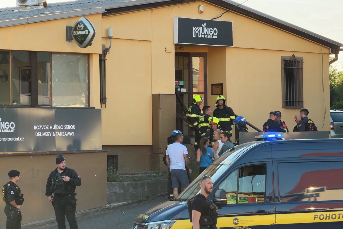 V restauraci v pražských Komořanech vybuchl plyn. Tři lidé utrpěli popáleniny
