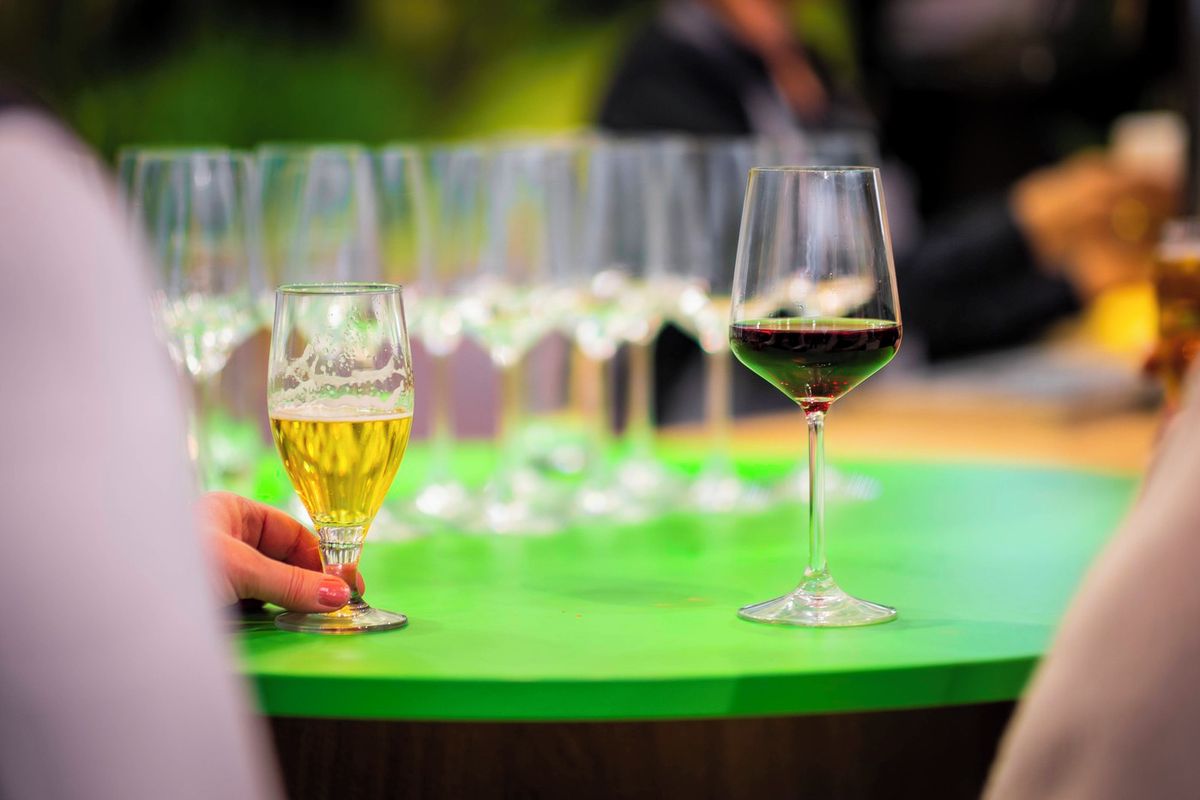 Už žádný alkohol od 14 let. Teď striktně až od 16, rozhodla německá vláda