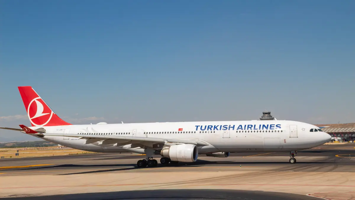 Let z Bruselu těsně před startem zrušili a cestující nechali vystoupit. Pilot byl opilý