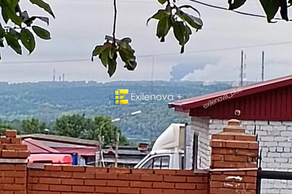 Ukrajinci zaútočili na sklady společnosti Ozon v Ufě a Orenburgu, zásah dostala i rafinérie