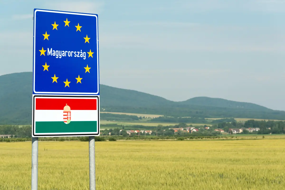 Rakušanka omylem přejela na dálnici do Maďarska. Rychle se vrátila, ale pokutě za mýtné neušla