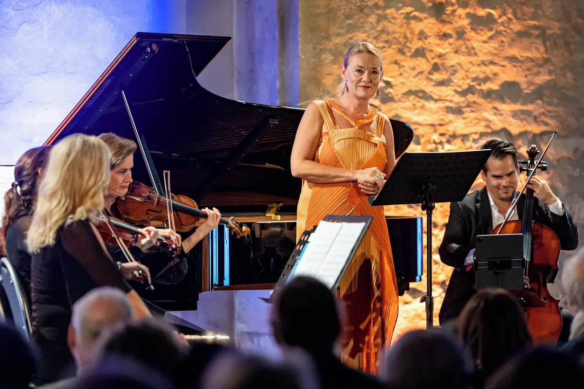 RECENZE: Magdalena Kožená jako pokladnice citů
