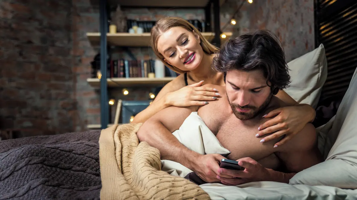 Tři znamení, že váš partner má citový poměr. Odhalte ho včas