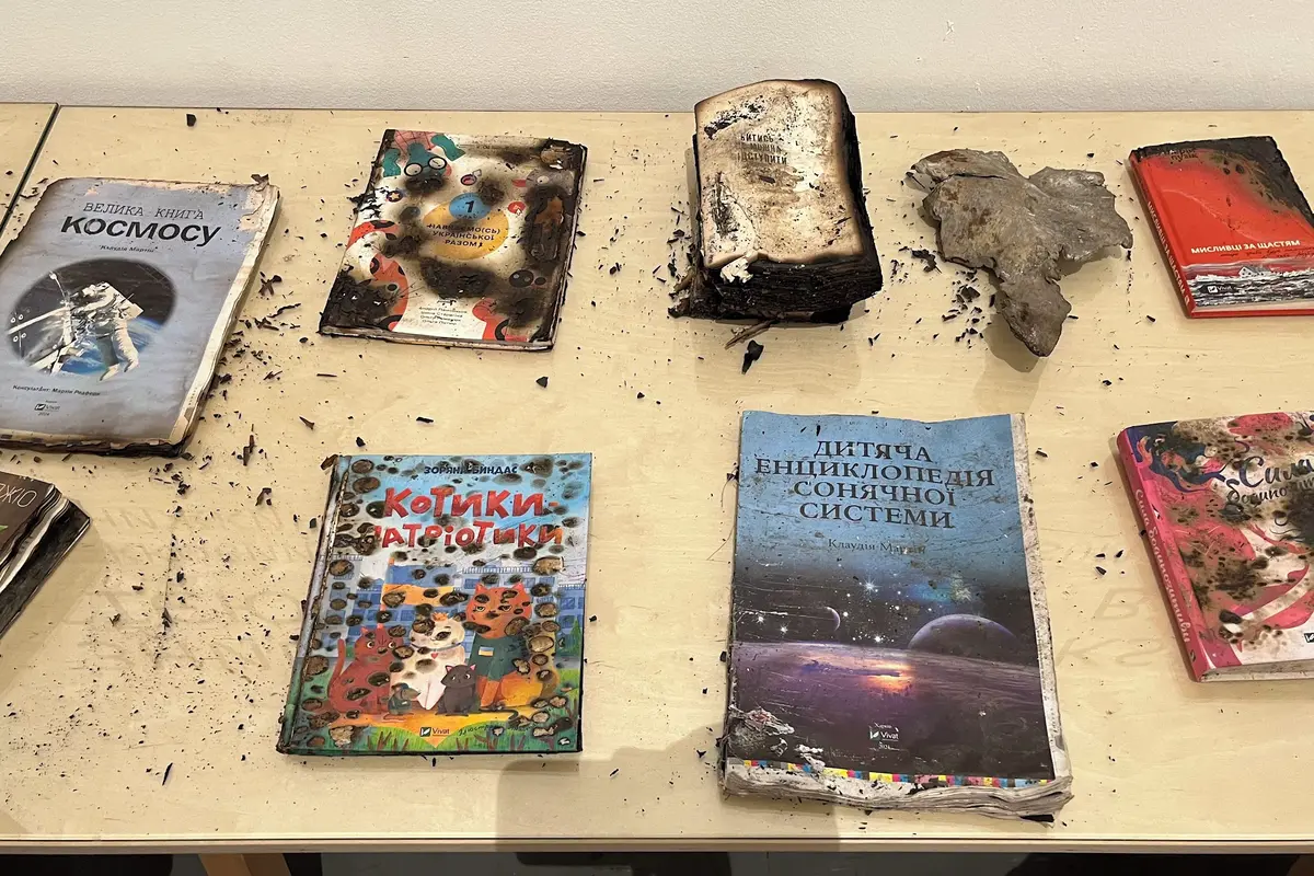 Válka devastuje i kulturu. Rusové v létě zničili deset milionů ukrajinských knih