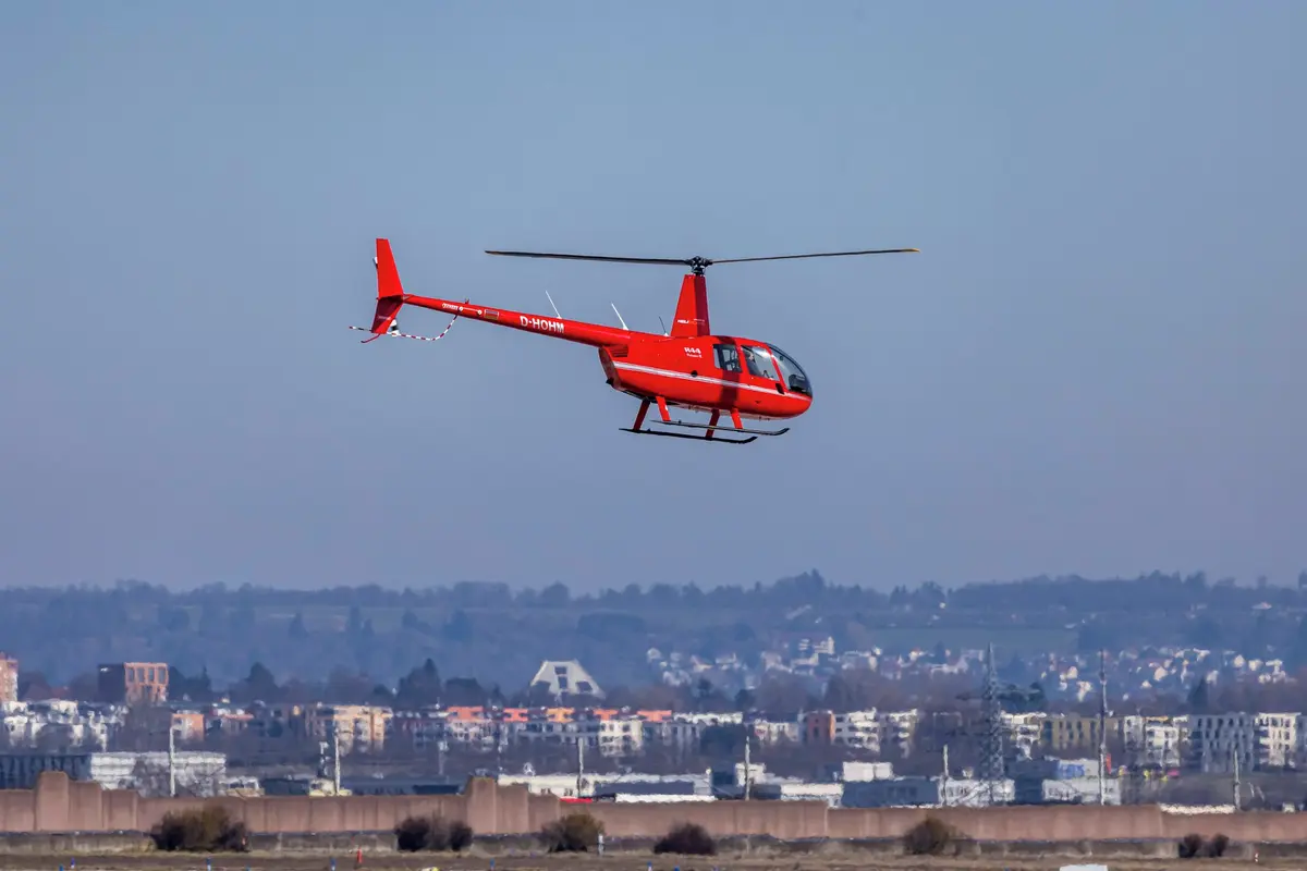V Salcbursku kdosi ukradl vrtulník, přeletěl nad chorvatským ostrovem
