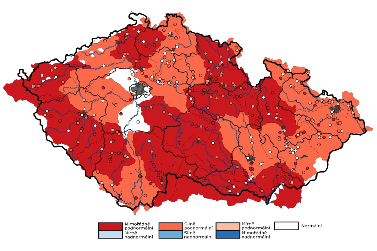 Déšť zmírnil půdní sucho. Řekám ani podzemním vodám však nepomohl