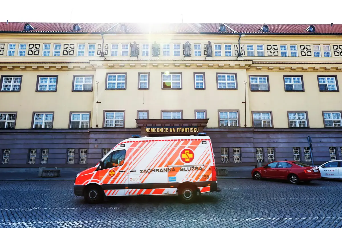 O rozkrádání nemocnice Na Františku věděla Praha 1 tři roky, hřímá opozice před volbami
