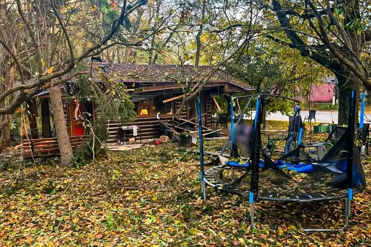 Ruský dronový útok v Charkovské oblasti zabil šest lidí, z toho tři děti