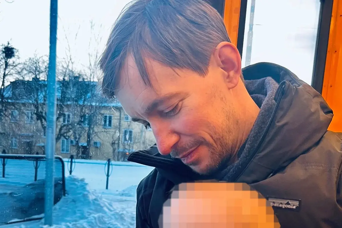 Švédsko nařídilo deportaci Brita, který tam má šestnáctiměsíčního syna