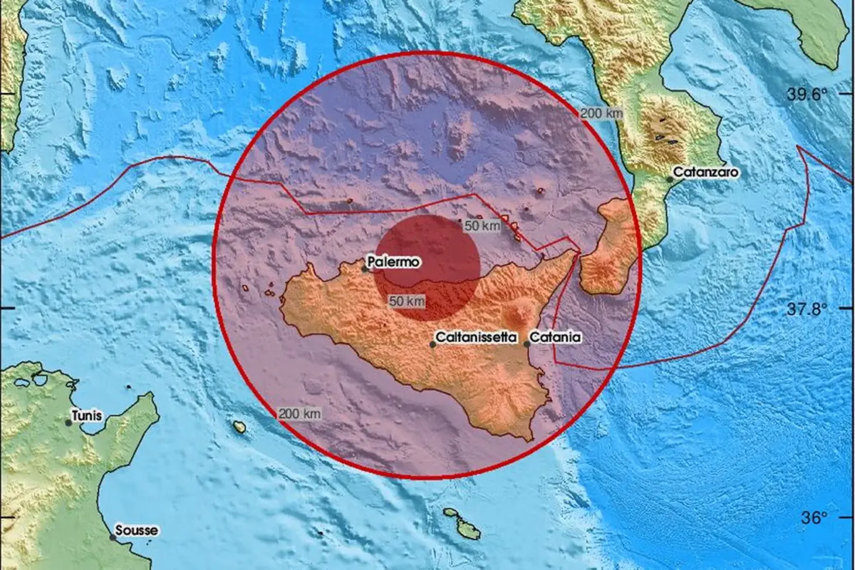V Itálii byla po sérii otřesů vyhlášena výstraha před tsunami