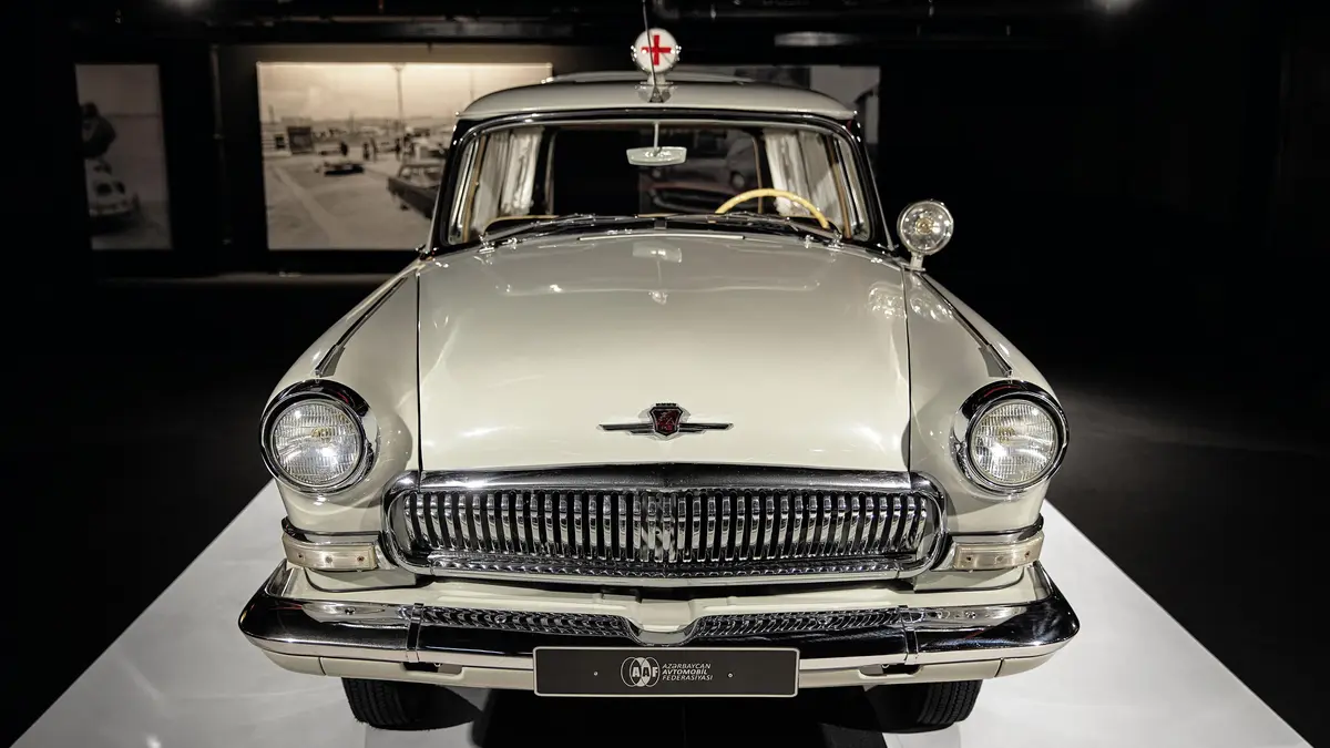 Volha „carevna“ patřila mezi nejkrásnější automobily východní provenience. Představila se před 70 lety