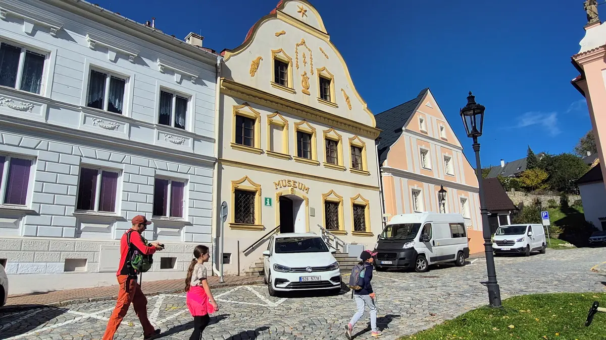 Muzeum Zdeňka Buriana ve Štramberku se letos už neotevře. Rekonstrukce vyvolává neshody
