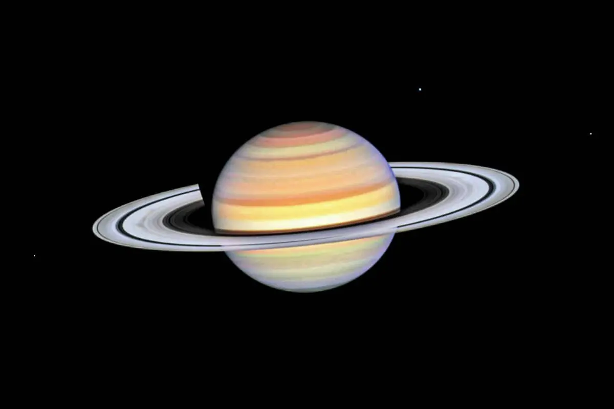 Až do prosince bude možné dobře pozorovat Saturn