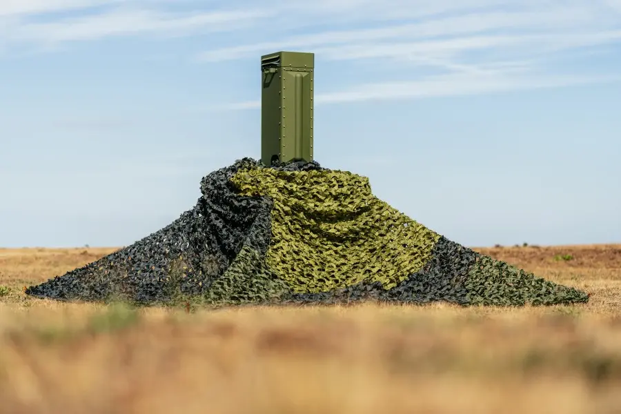 Česká ERA představila falešný radar pro moderní válku