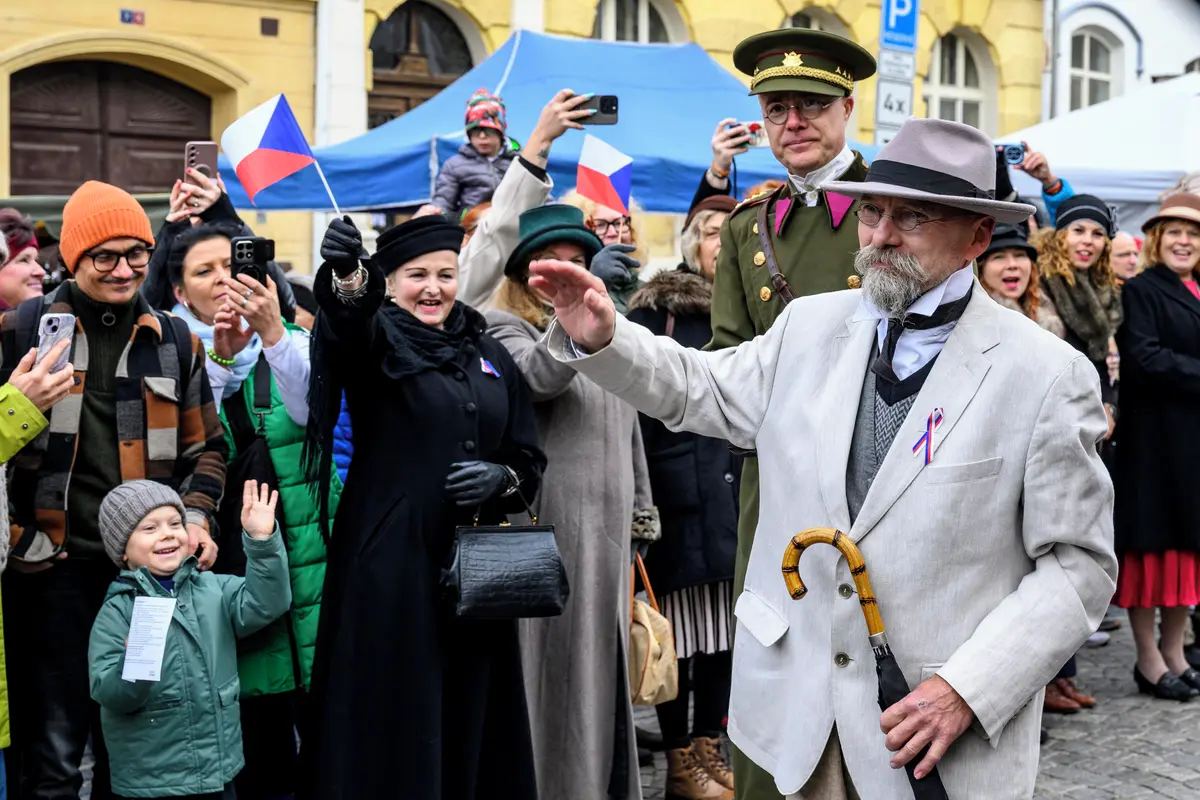 Úštěk si připomněl vznik republiky historickým jarmarkem. Dorazil i Masaryk