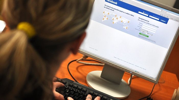 Evropská komise vyšetřuje Facebook a Instagram kvůli dezinformacím