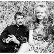 Jana Brejchová s Vlastimilem Brodským v komedii Farářův konec (1969)