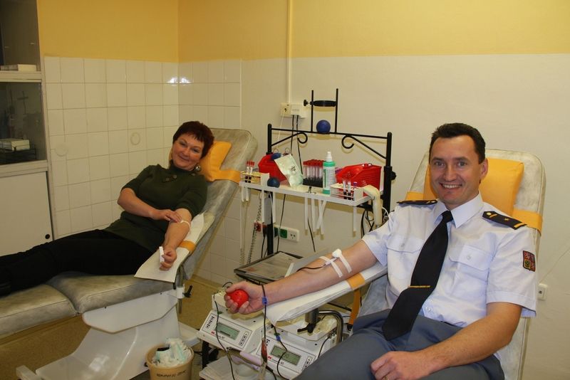 Desítky dobrovolníků darovaly krev s Korunkou Luhačovice ...