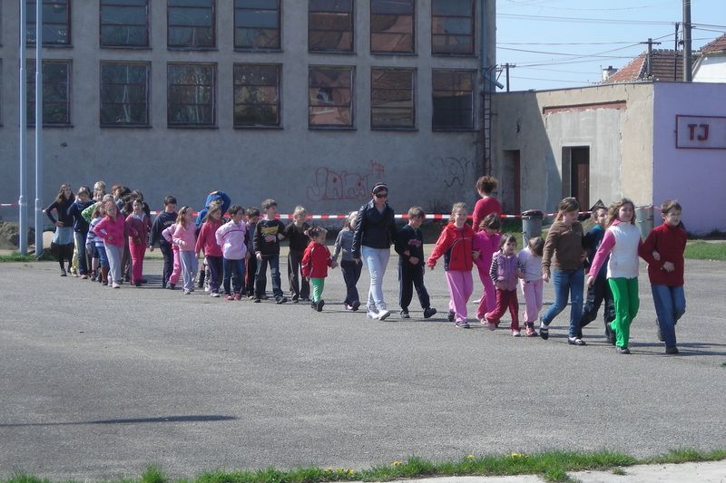 Více než 40 dětí z Vranovic se letos účastní nácviku na Májovou zábavu ročníků 1993