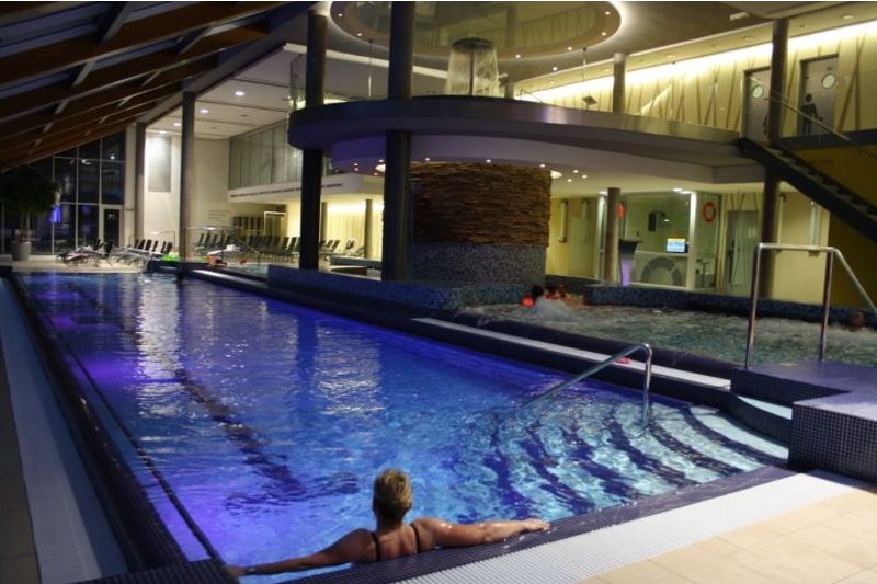 Jedním z hlavních lákadel Galiku pro podzimní dovolenou v resortu Valachy je nabídka každodenního volného vstupu do termálních bazénů Wellness Horal.