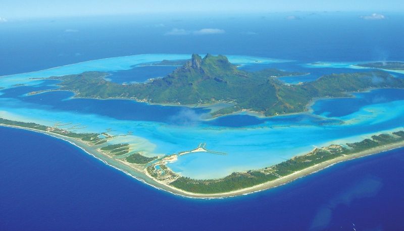 Pravidelnou zastávkou je Francouzská Polynésie – jedno z nejkrásnějších, ale zároveň nejdražších míst na dovolenou na světě.