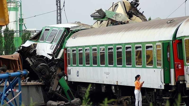 Snímek vlakového neštěstí ve Studénce roku 2008