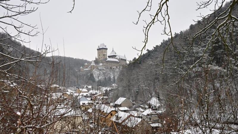 Už od února bude hrad Karlštejn přístupný veřejnosti.