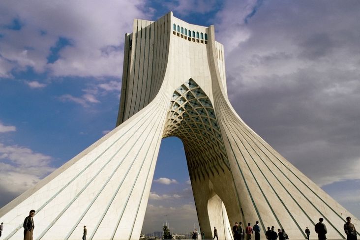 Věž svobody v Teheránu