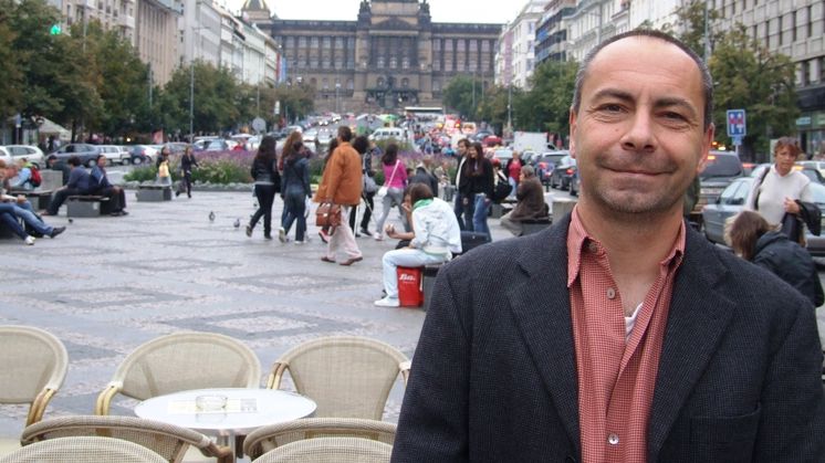 Vítězem Literární ceny Knižního klubu se stal román Zítra přijde Olah Martina Sichingera