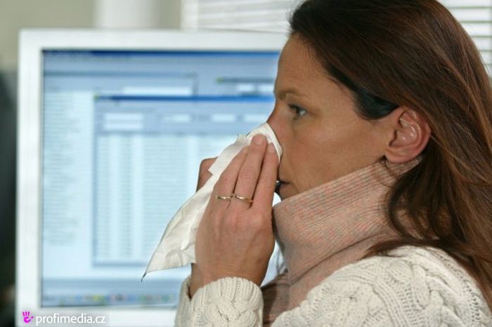 Nejčastější zimní internetovou nemocí je chřipka.