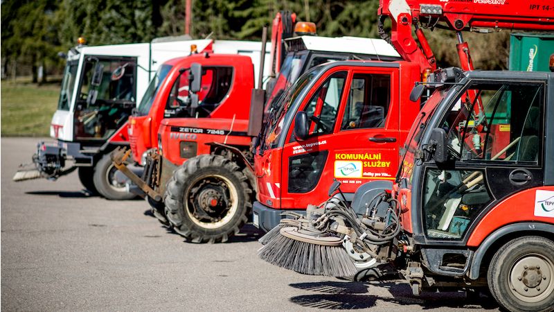 Na pomoc generálnímu úklidu města byly nasazeny všechny čistící stroje Městské společnosti TEPVOS Ústí nad Orlicí. 