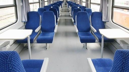 Od půlky června začnou České dráhy nahrazovat dosavadní starší vozy na rychlíkové lince R6 Praha – Plzeň – Cheb modernizovanými vagóny, které dosud jezdily především ve vlacích EuroCity z Prahy do Vídně. 